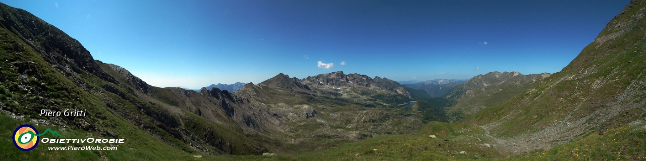 47.2 Panoramica 2  scendendo dal Passo di Grabiasca.jpg